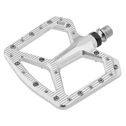 Ripsaw Aluminum Pedals - Platform Aluminum 9/16" Black Raw Silver - Bicycle Warehouse