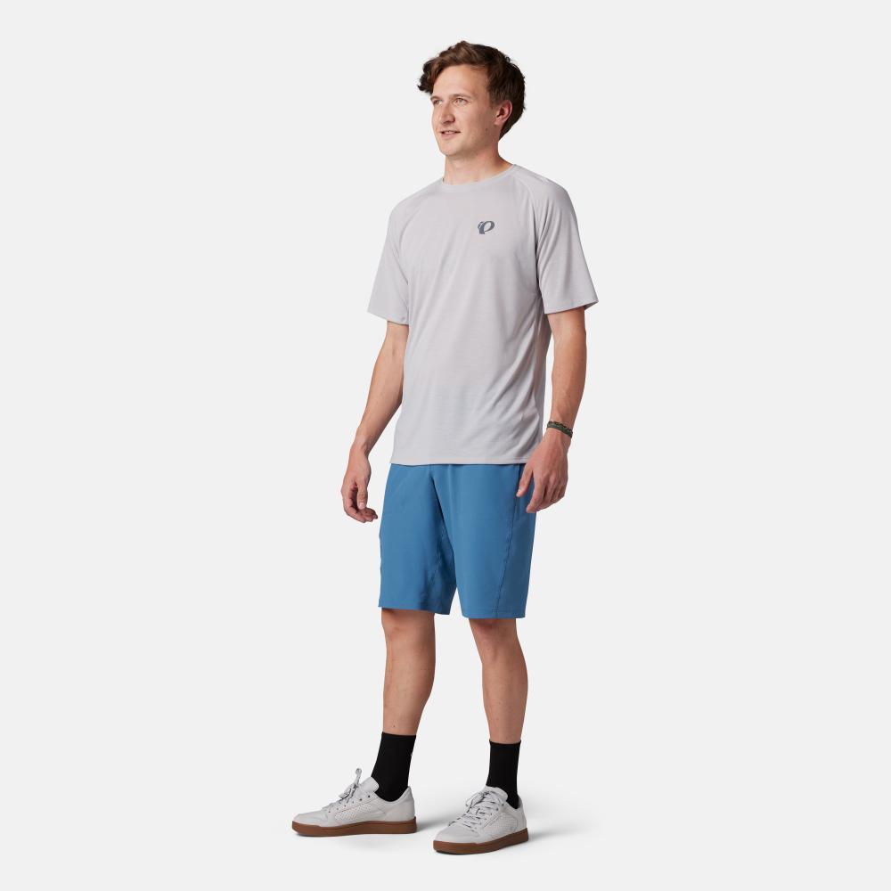Pearl Izumi Men's Canyon Shorts with Liner - Bicycle Warehouse