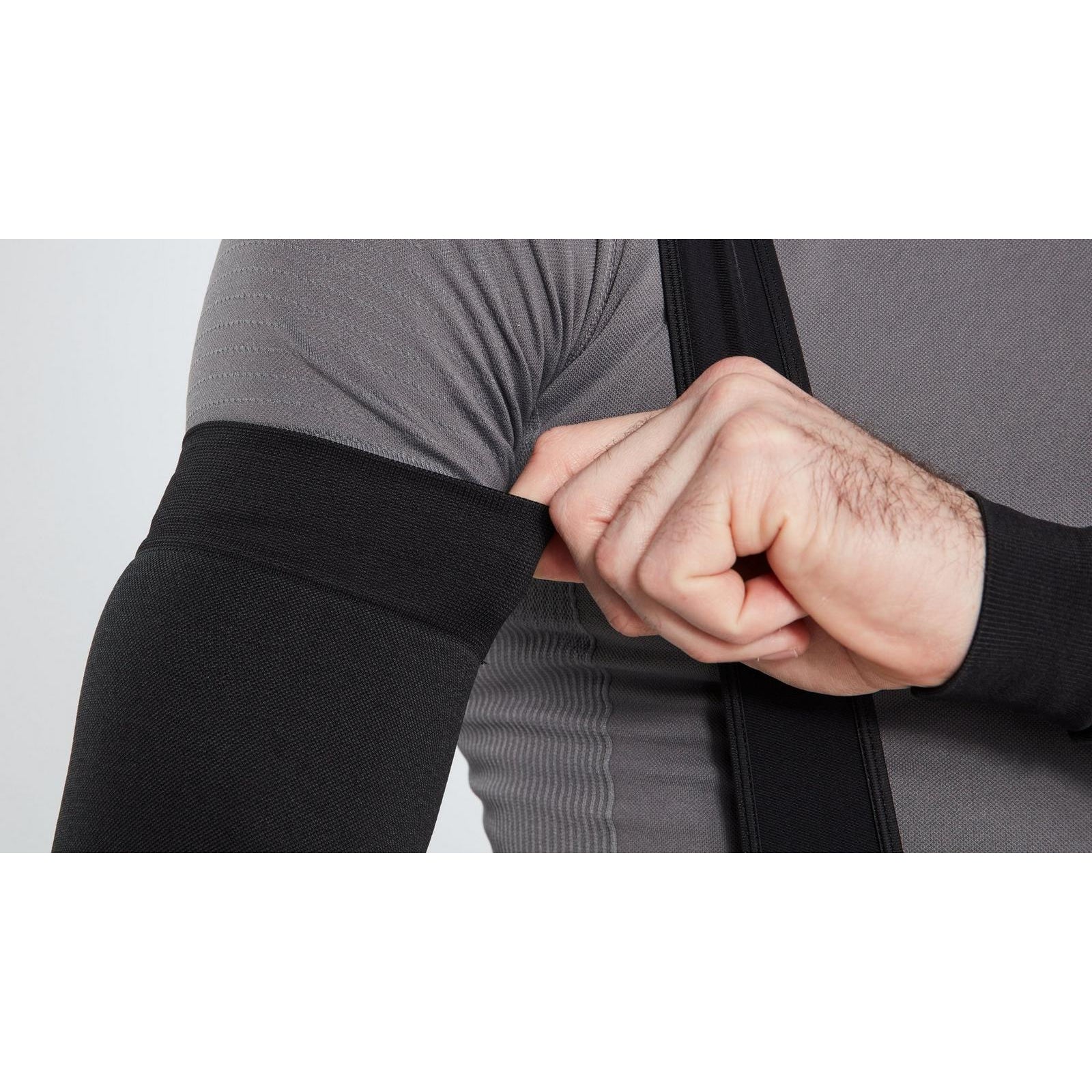 Specialized Seamless Arm Warmers - Warmers - Bicycle Warehouse