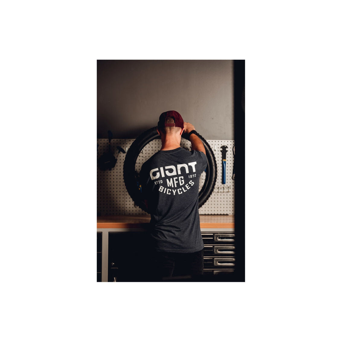 Giant Manufacturing Bike Tee - Jerseys - Bicycle Warehouse