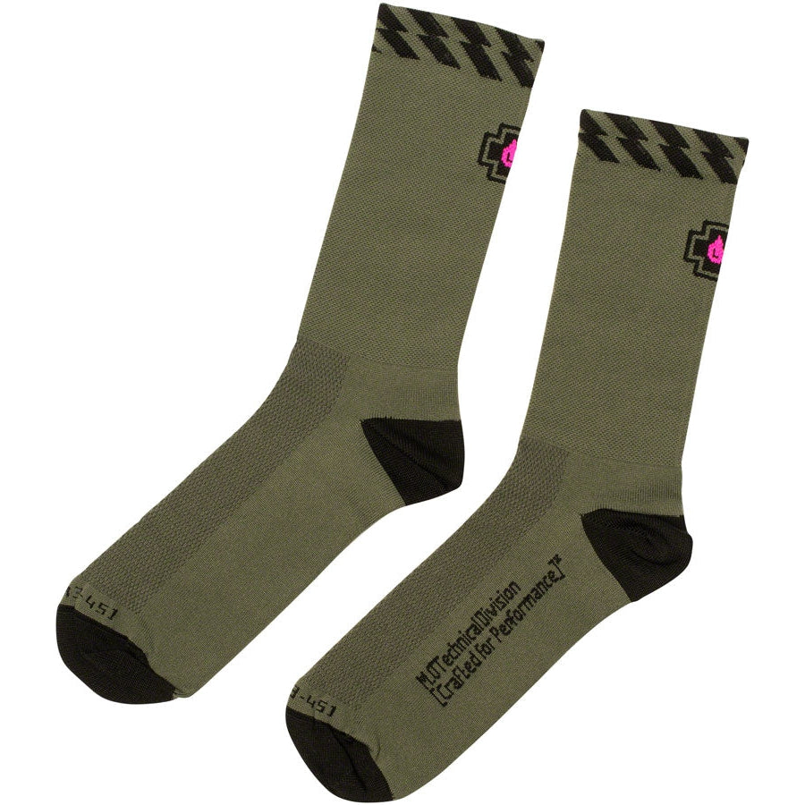 Muc-Off Tech Rider Men's Mountain Bike Socks - Green - Socks - Bicycle Warehouse