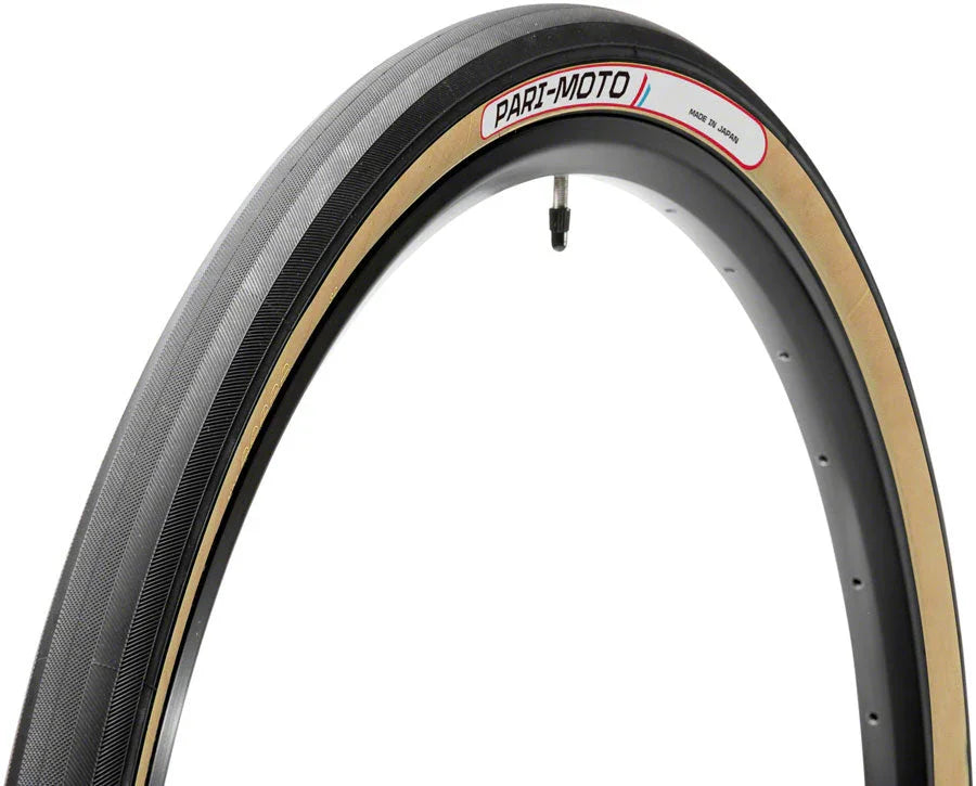 Panaracer  Pari-Moto Tire - 650b x 48, Clincher, Folding, Black/Amber