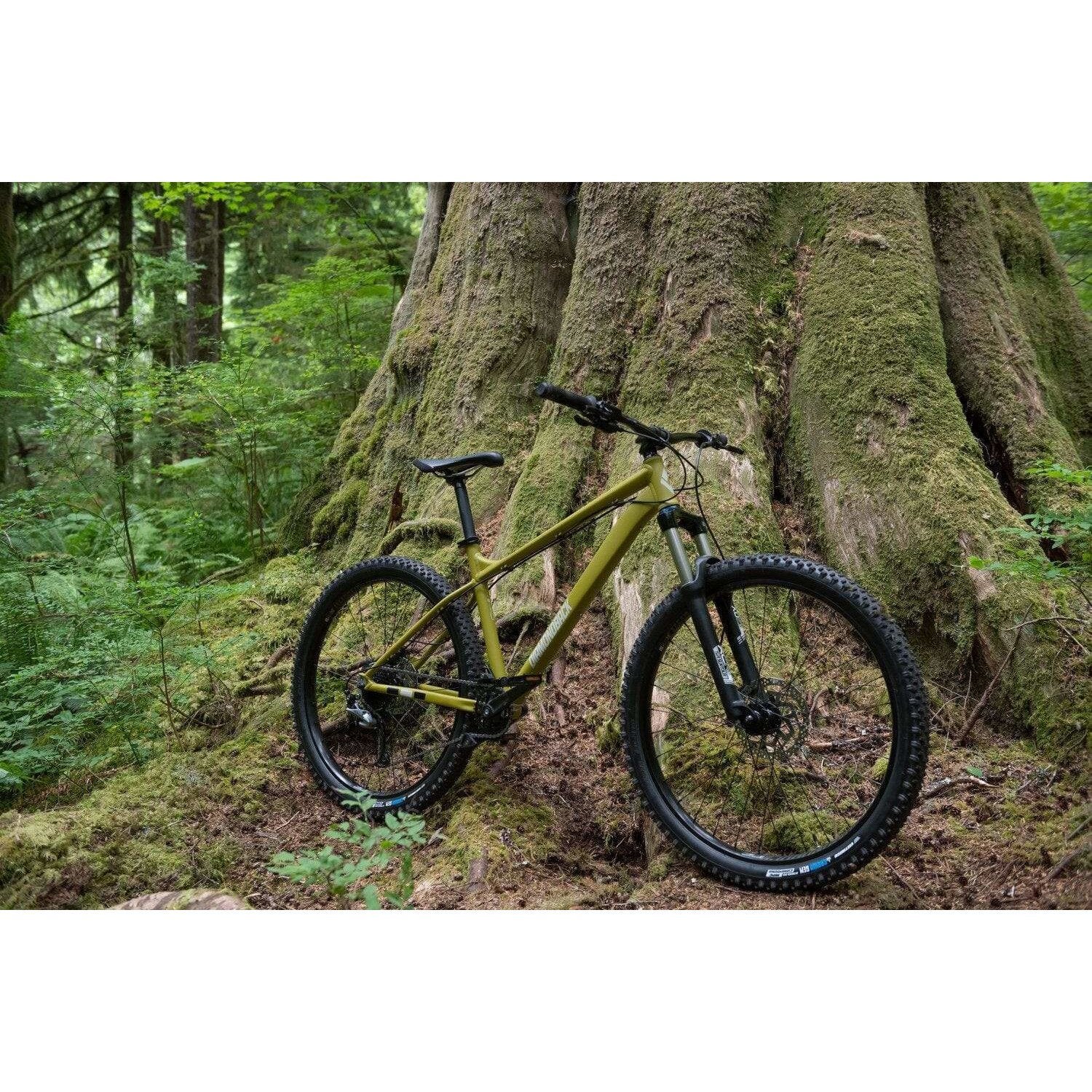 Diamondback Line 27.5" Mountain Bike (2021)