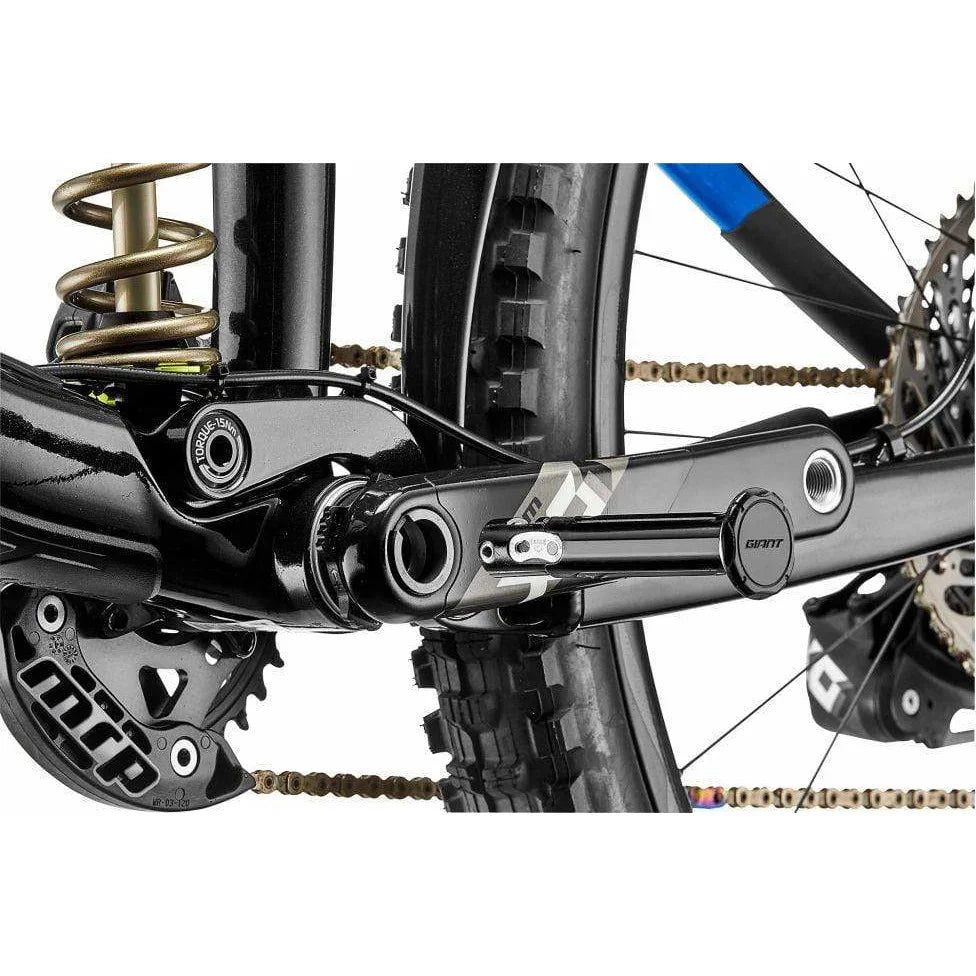 Giant Clutch Crank Core Storage