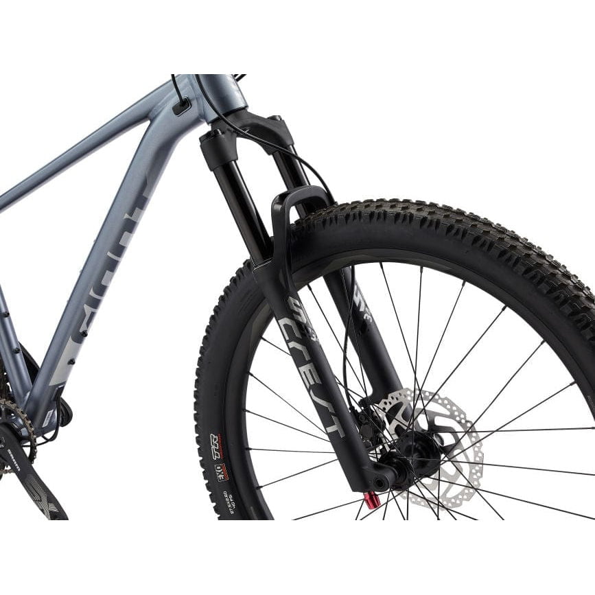 Giant 5.0 best sale mountain bike