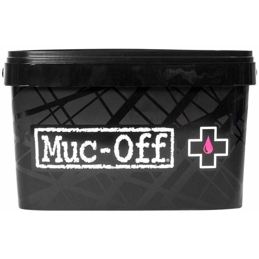 Muc-Off 8-in-1 Bike Cleaning Kit: Tub with 8 Pieces