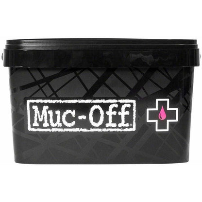Muc-Off 8-in-1 Bike Cleaning Kit: Tub with 8 Pieces